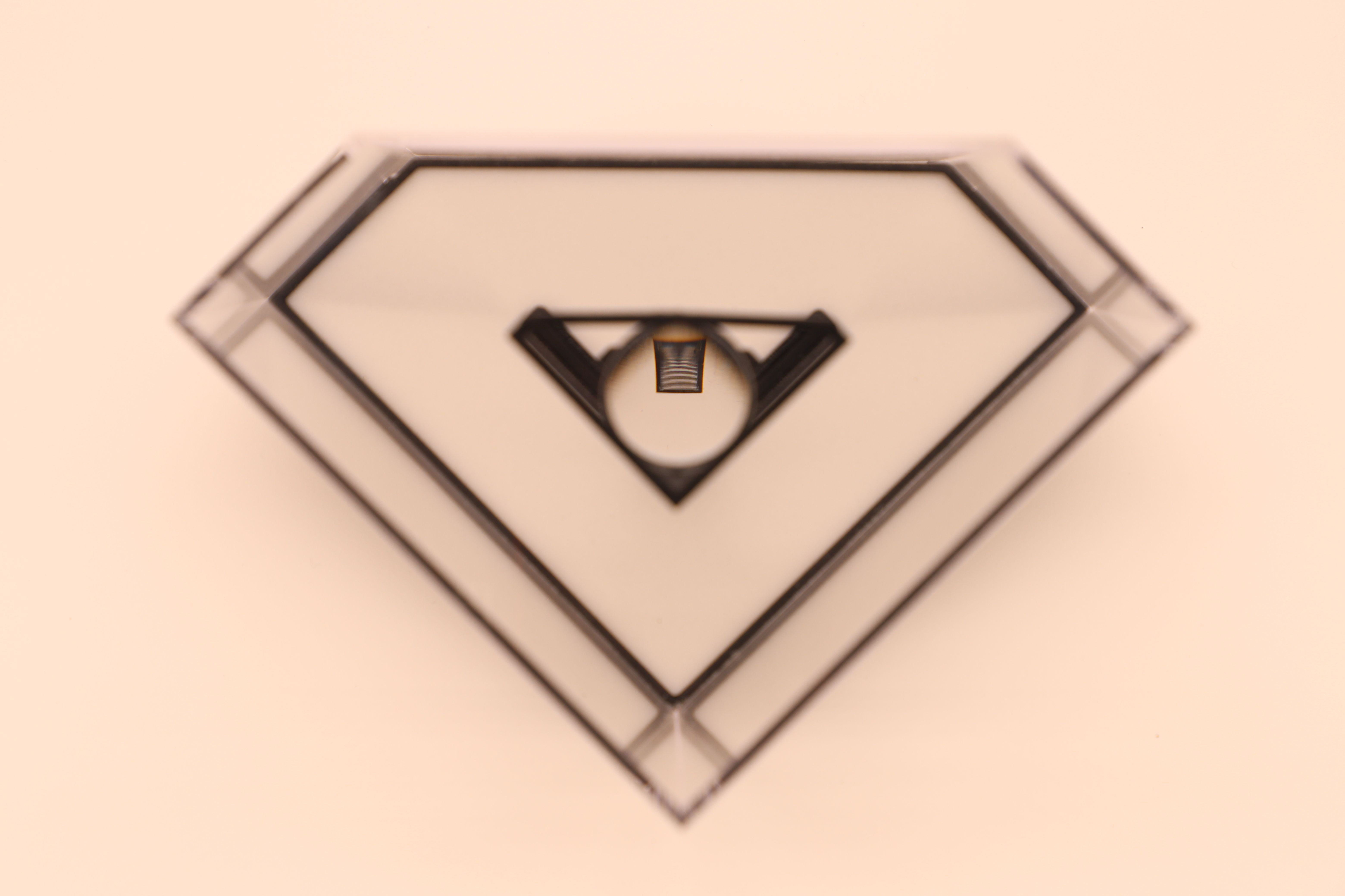 Lens with Unique Optical Pattern.JPG