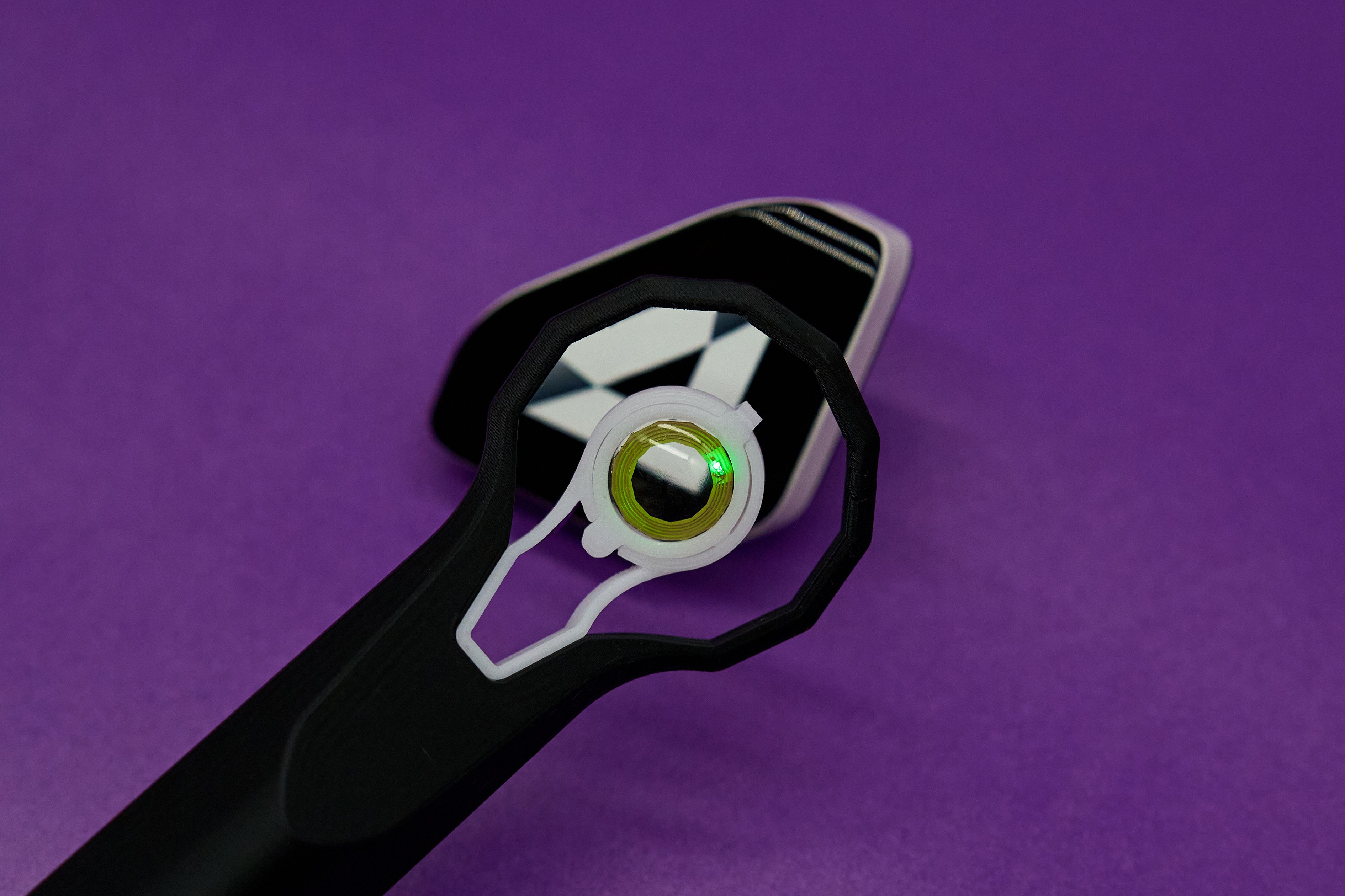 Smart Contact Lens with Integrated Microbattery